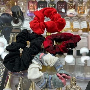 Stylish Scrunchie Set - Red, Black, Multicolor